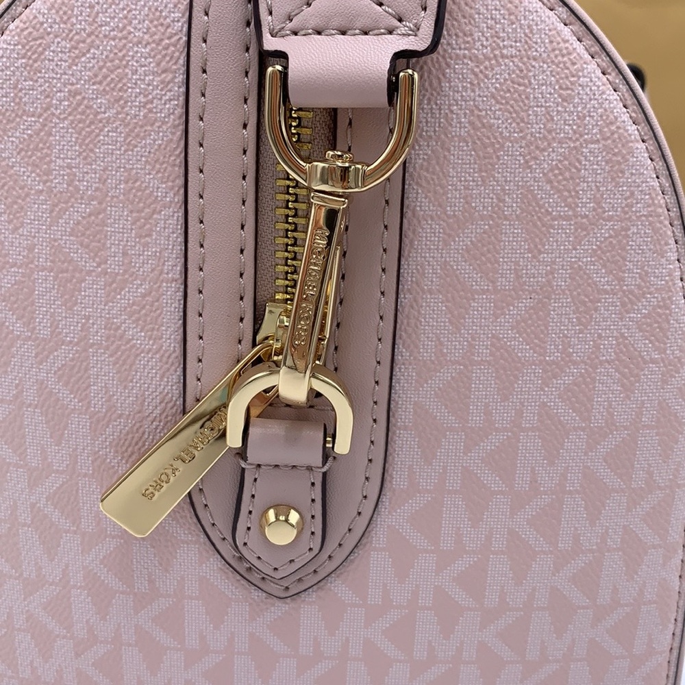 Michael Kors med Duffle Travel - Leather/Coated Light Powder Blush - Picture 8 of 16